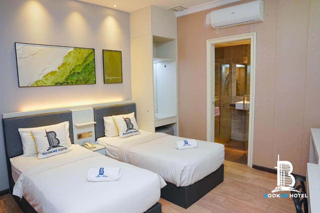 Bookme Hotel Johor Bahru Bagian luar foto