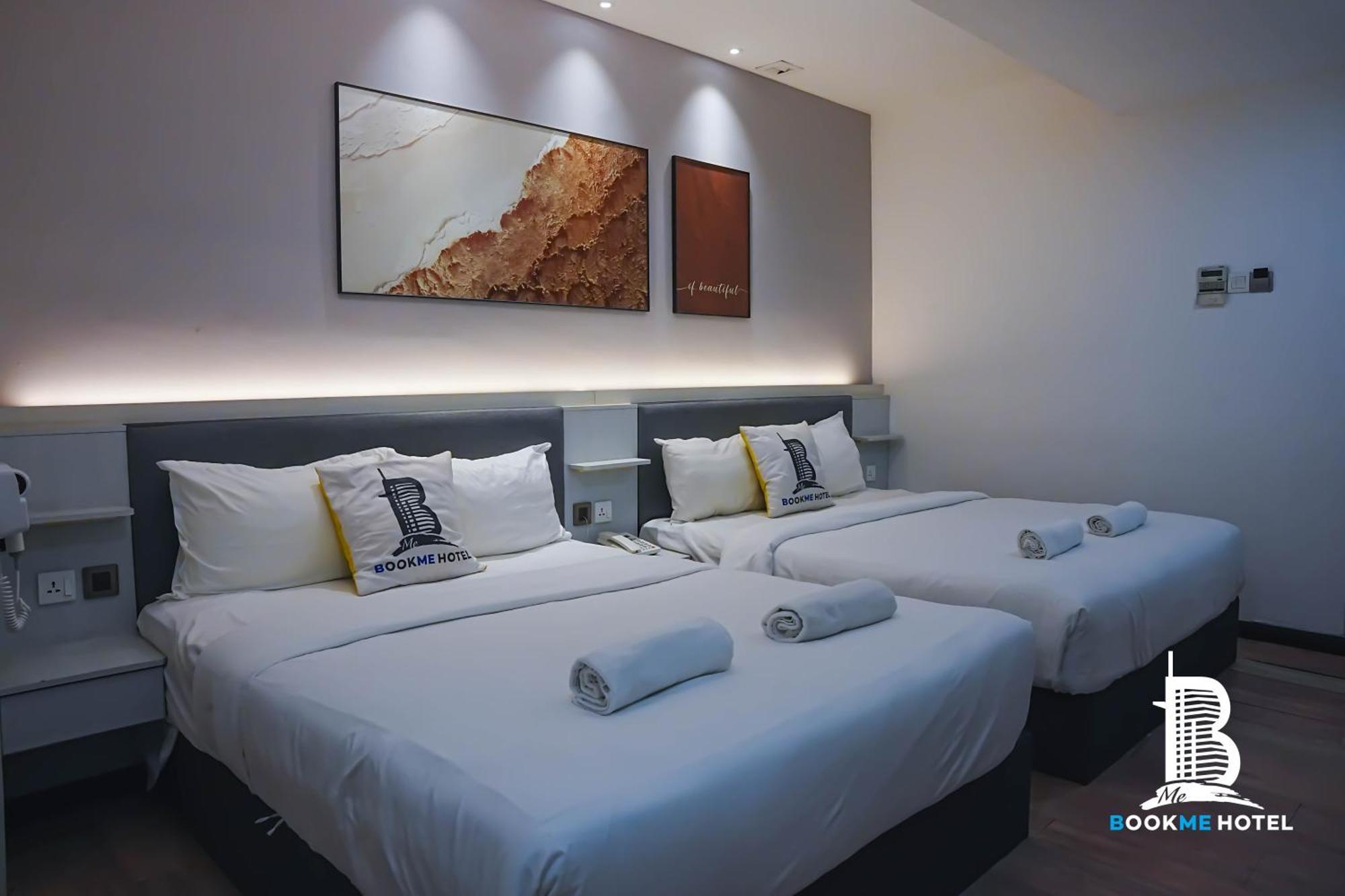 Bookme Hotel Johor Bahru Bagian luar foto
