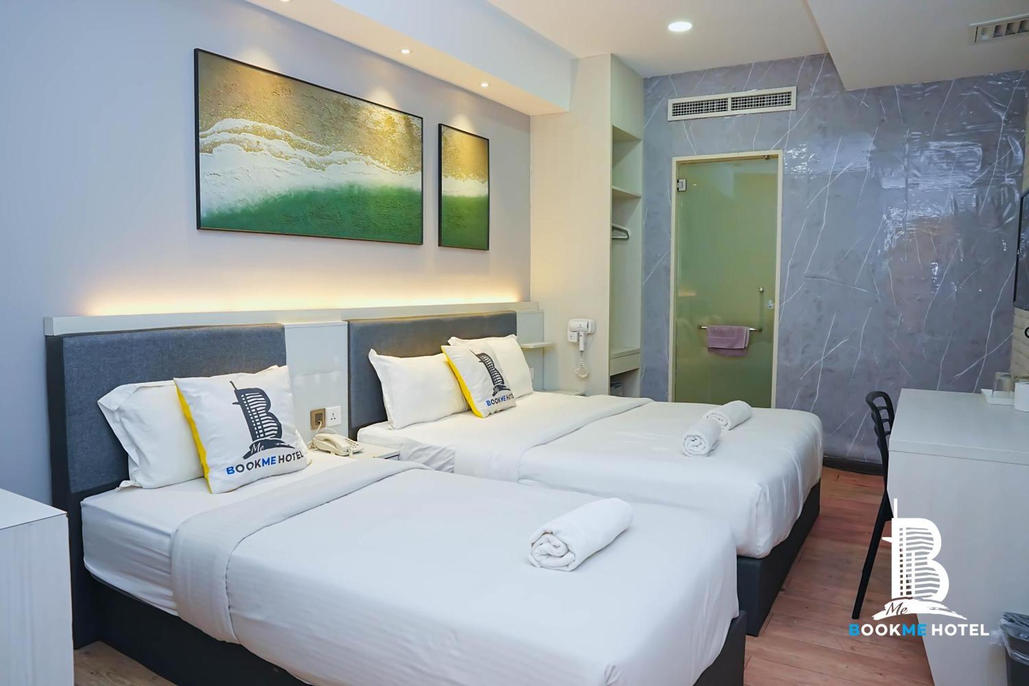 Bookme Hotel Johor Bahru Bagian luar foto